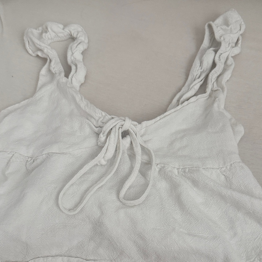 La Hearts Textured White Top